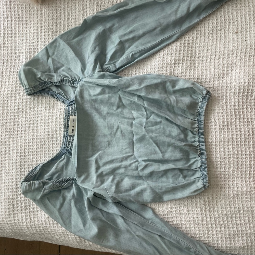 Cloth & stone brand from Anthropologie, size xs